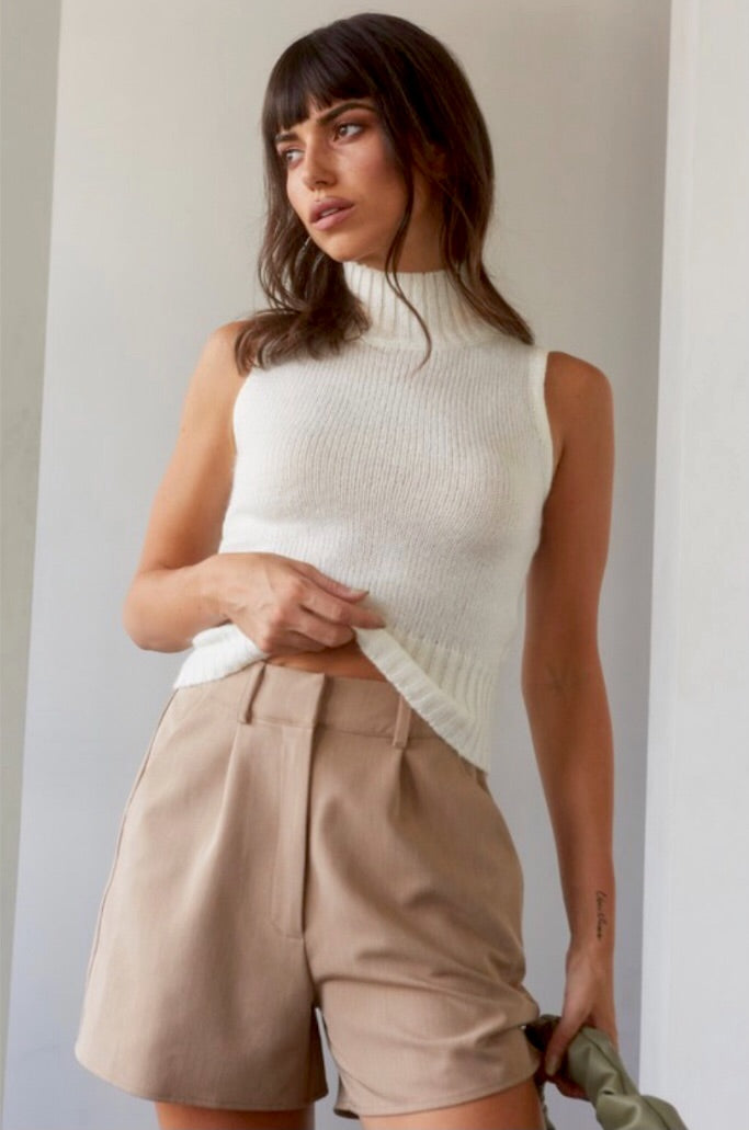 IVORY AIDA TURTLENECK SLEEVELESS TANK